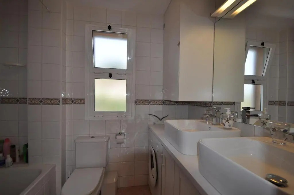 Almar Apartment