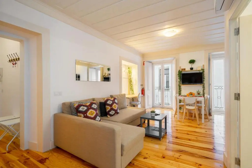 Intendente Modern 1-Bed W/ Lift & Ac In Top Notch Location