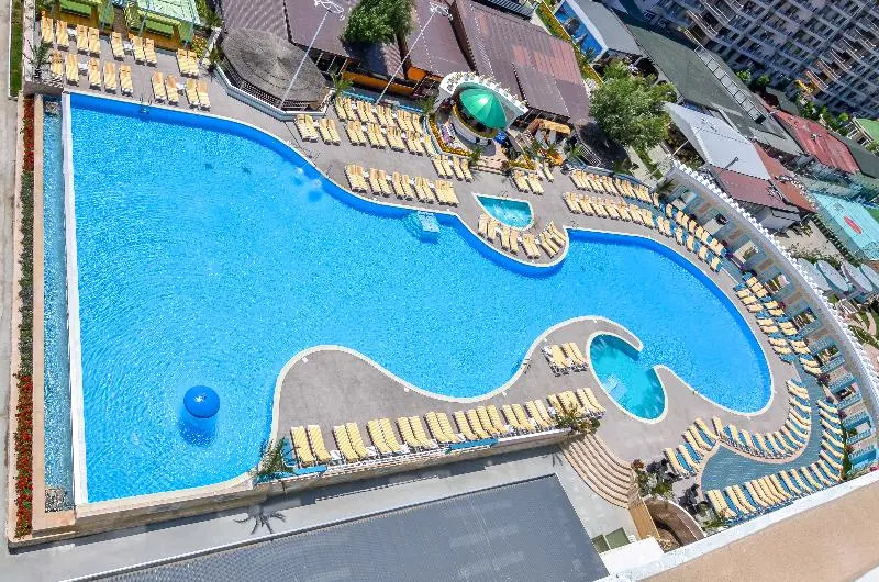 Phoenicia Royal Hotel