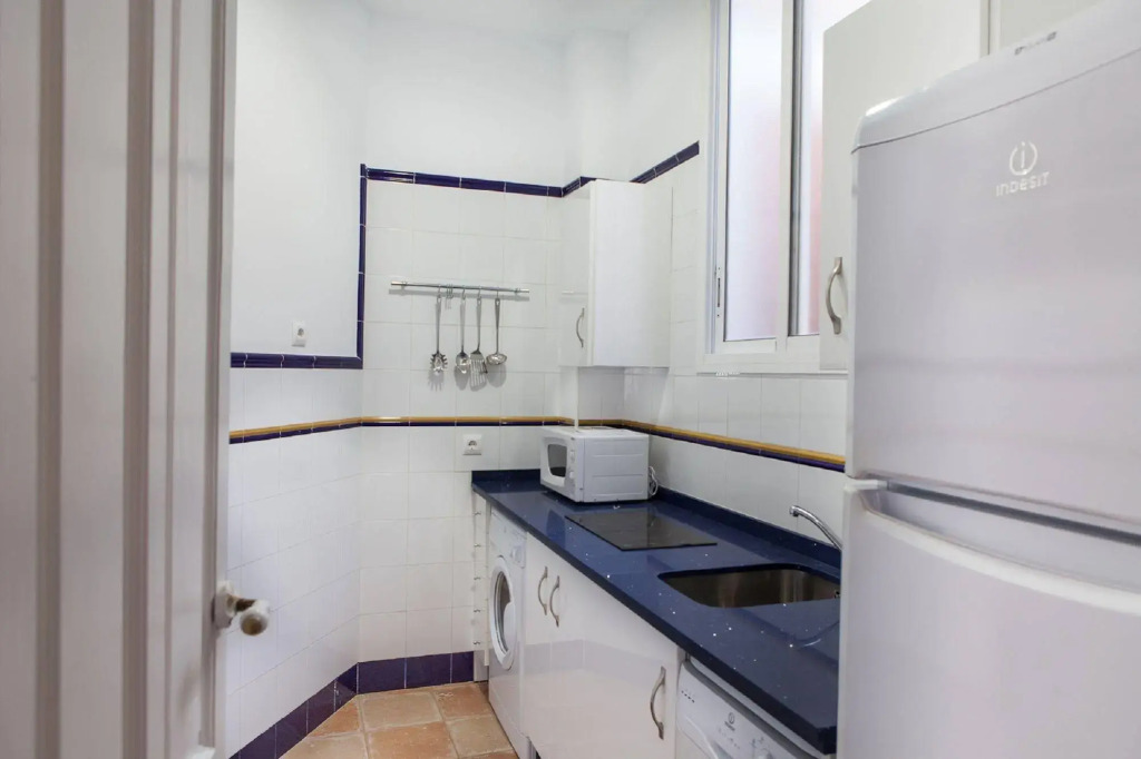 Suites Maestranza - Puerta del Arenal by Magno Apartments