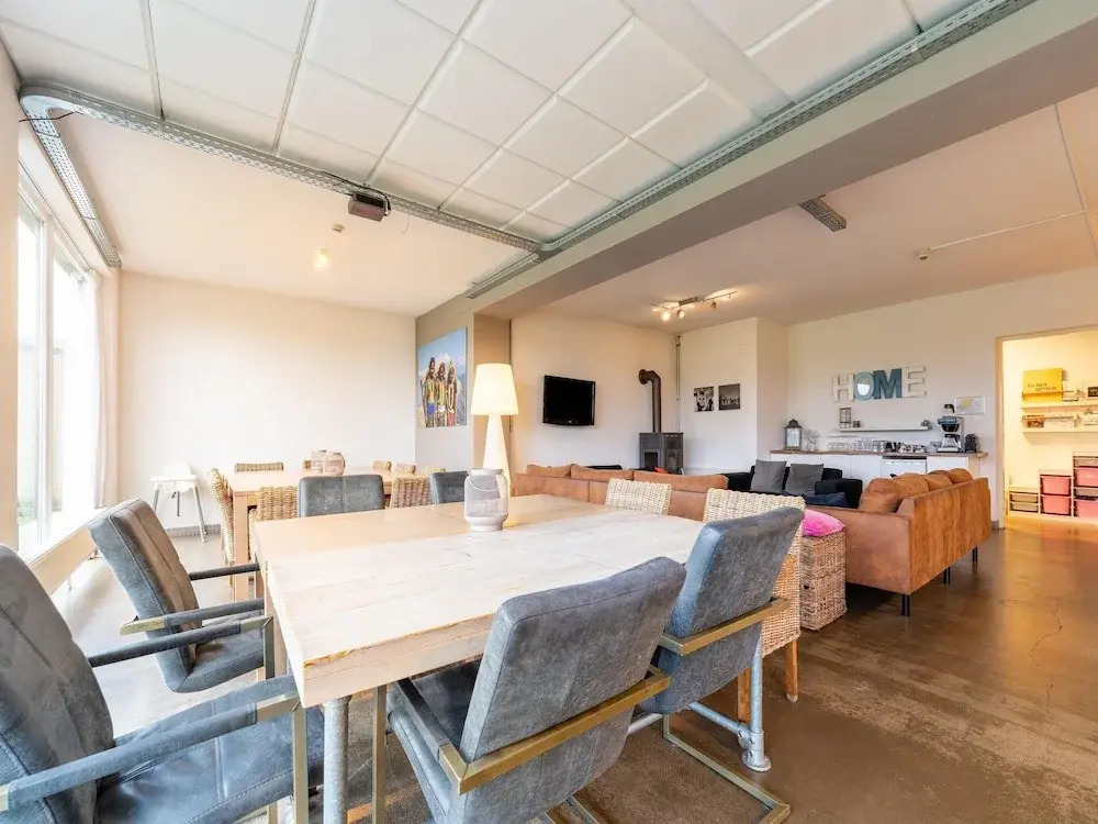 Villa near Teuge Airport and Paleis t Loo