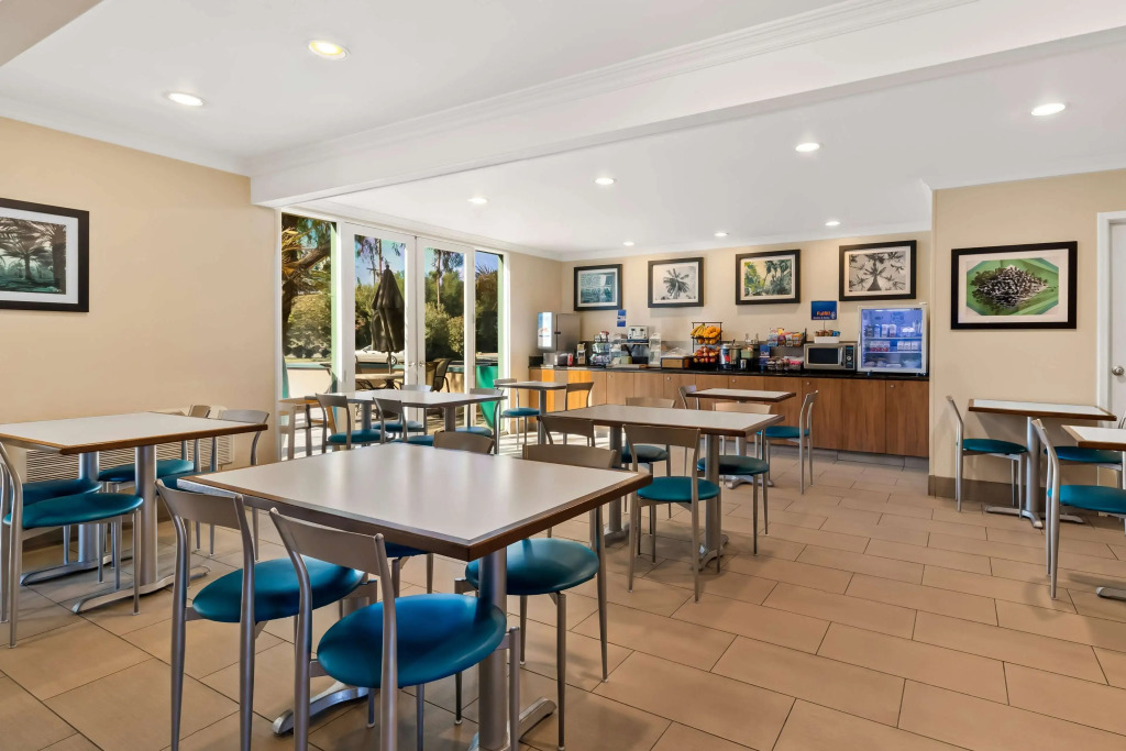 Best Western Date Tree Hotel