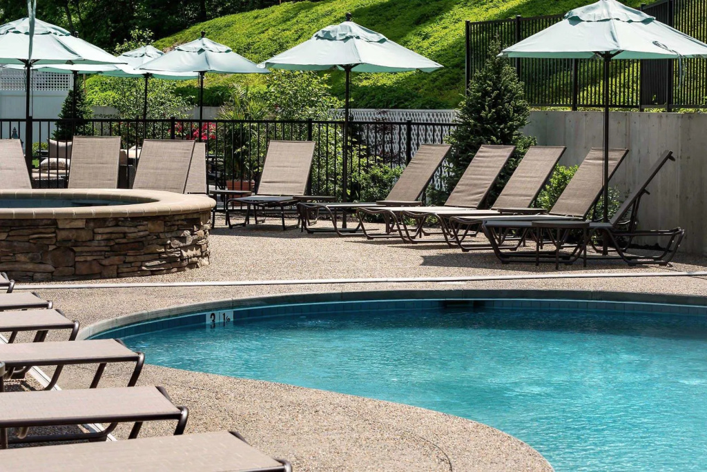 Bedford Village Inn & The Grand at Bedford Village Inn