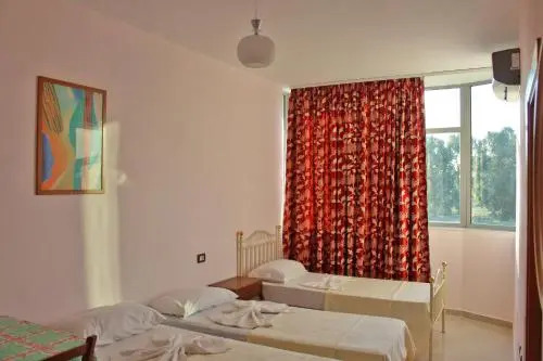 Gurguri Hotel