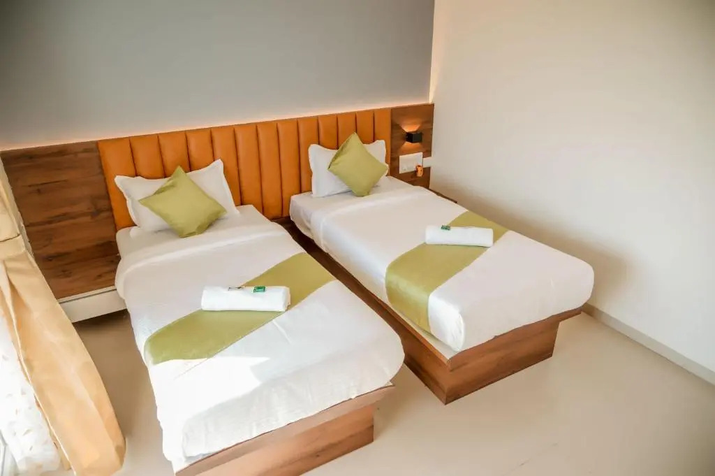 Hotel Heraa International