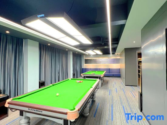 WACE Wansi E-sports Homestay (Ningbo Luotuo)
