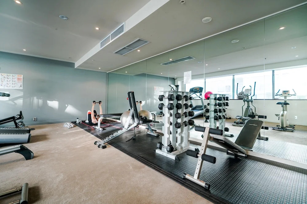 Waterfront Luxury with Pool & Gym