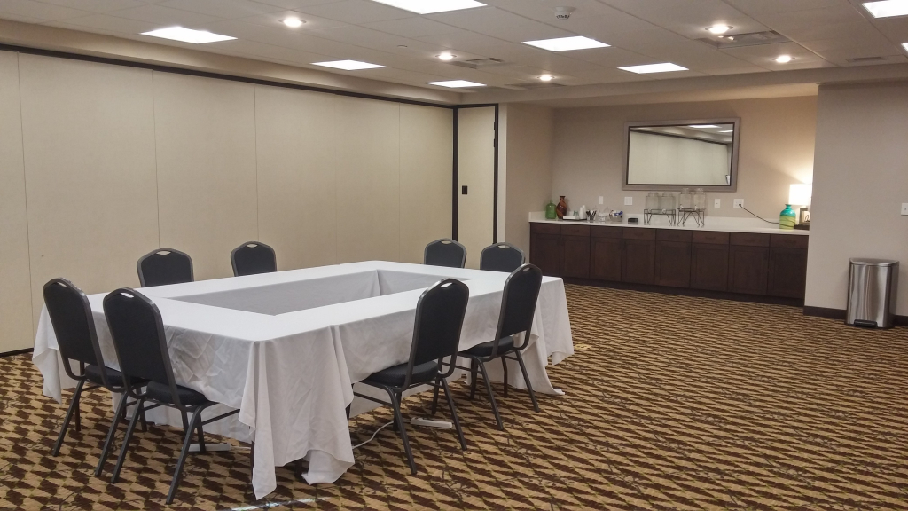 Holiday Inn Express & Suites Golden by IHG