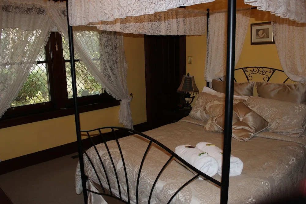 Windradyne Boutique Bed & Breakfast
