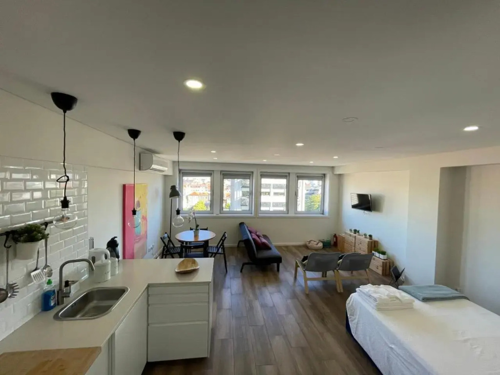 Superb Loft 899