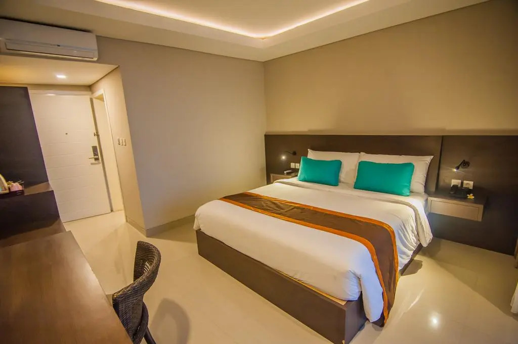 Ibus Beach Hotel