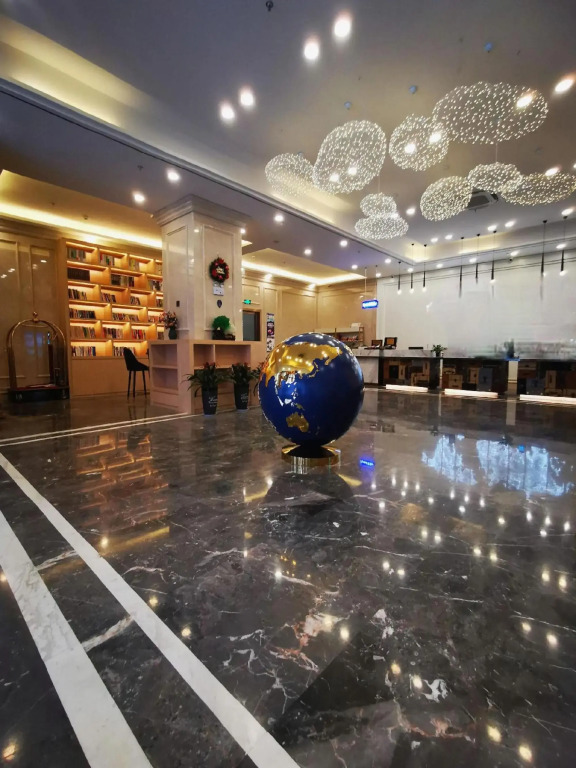 Kyriad Hotel (Xuzhou High-speed Railway Station West Exit)
