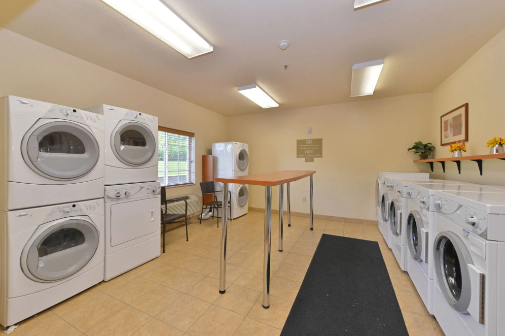 Candlewood Suites Springfield