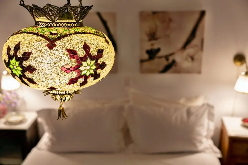 Mezzo Cave House