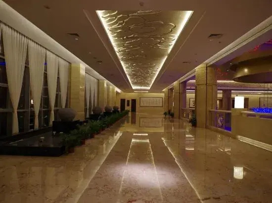 Fuquan Grand Hotel