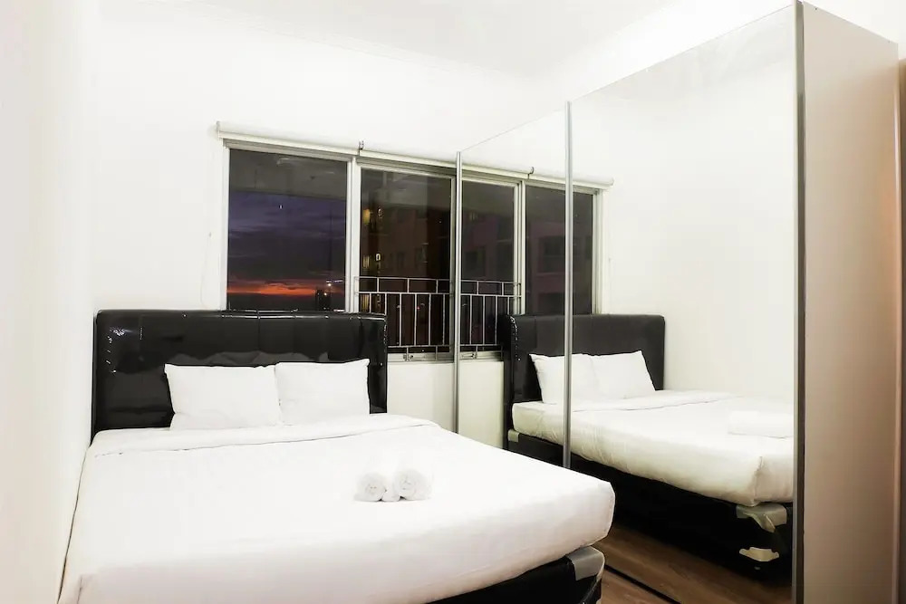 Strategic Location 2 Bedroom Sudirman Park By Travelio