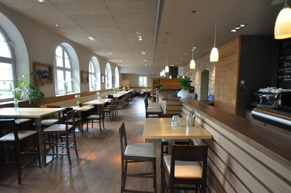 Volkspark Hotel