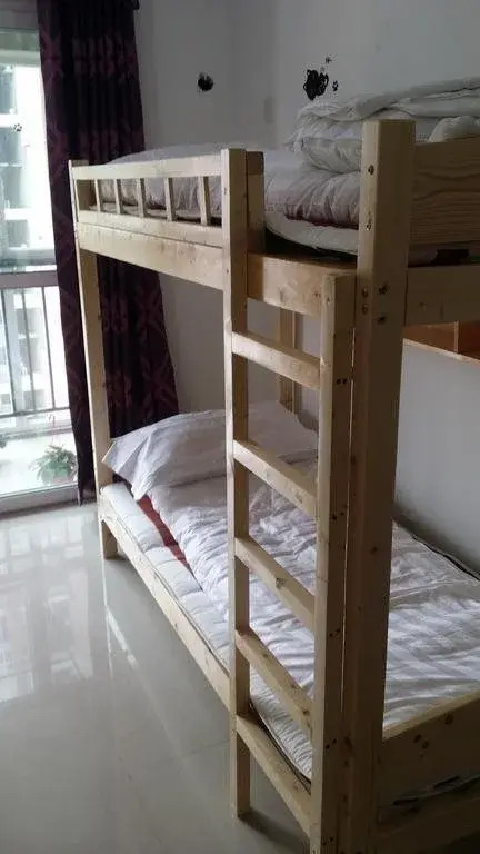 Wutongshu Youth Hostel