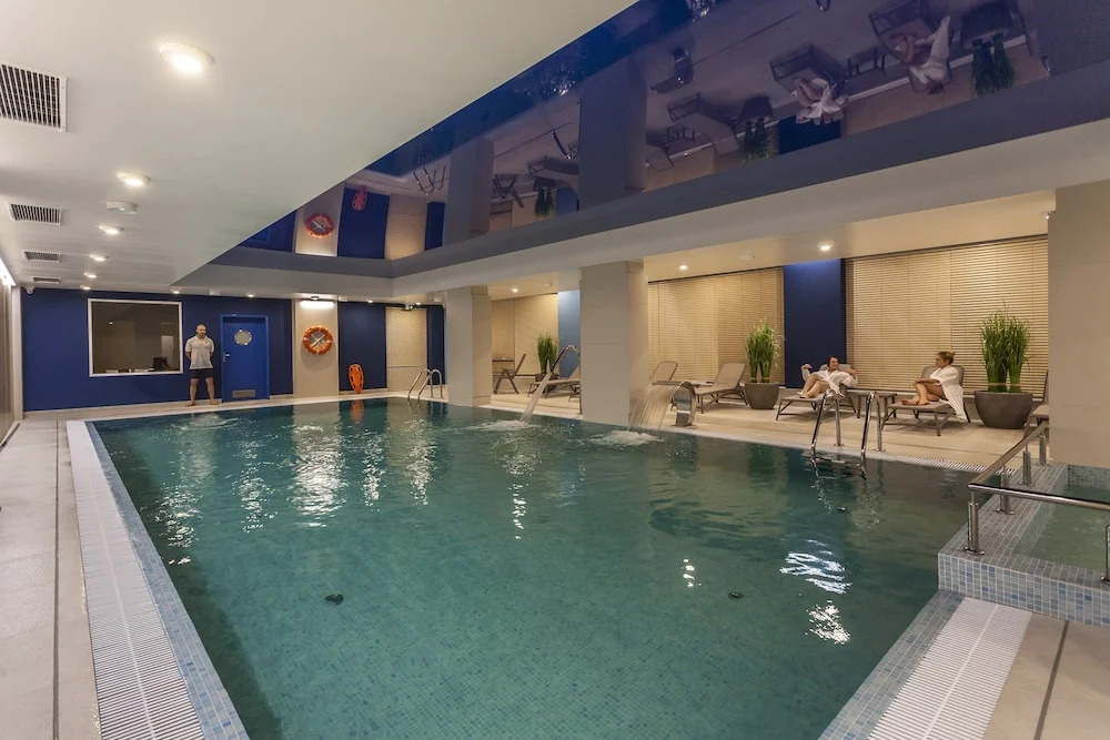 City Center Apartments & Spa by Apartmore