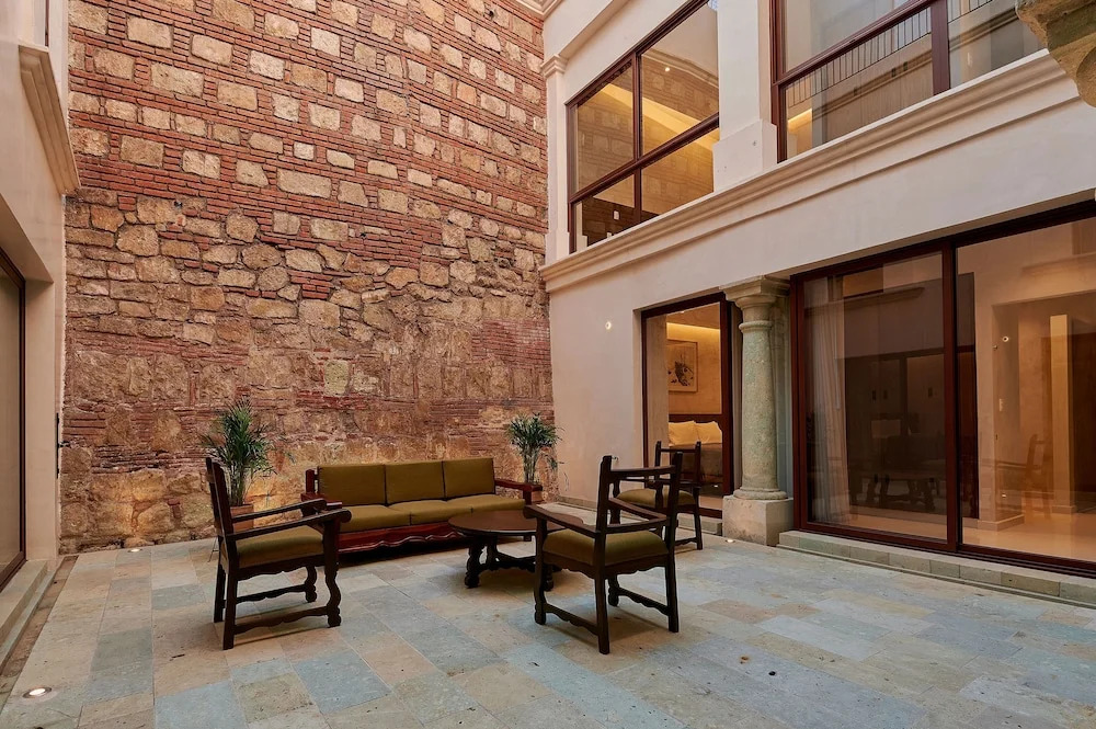 Casa Quiote Hotel Boutique City Center based