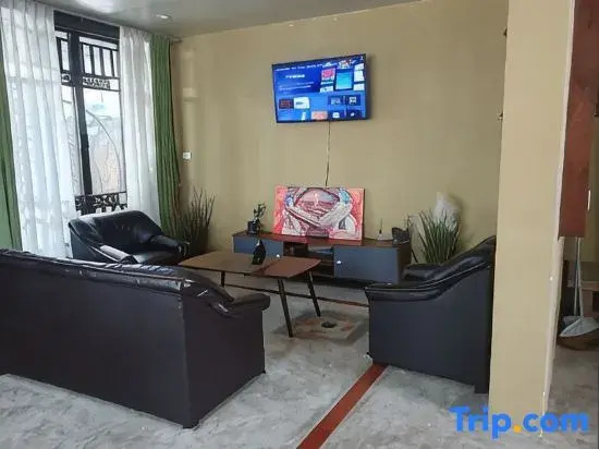 Thai Authentic House
