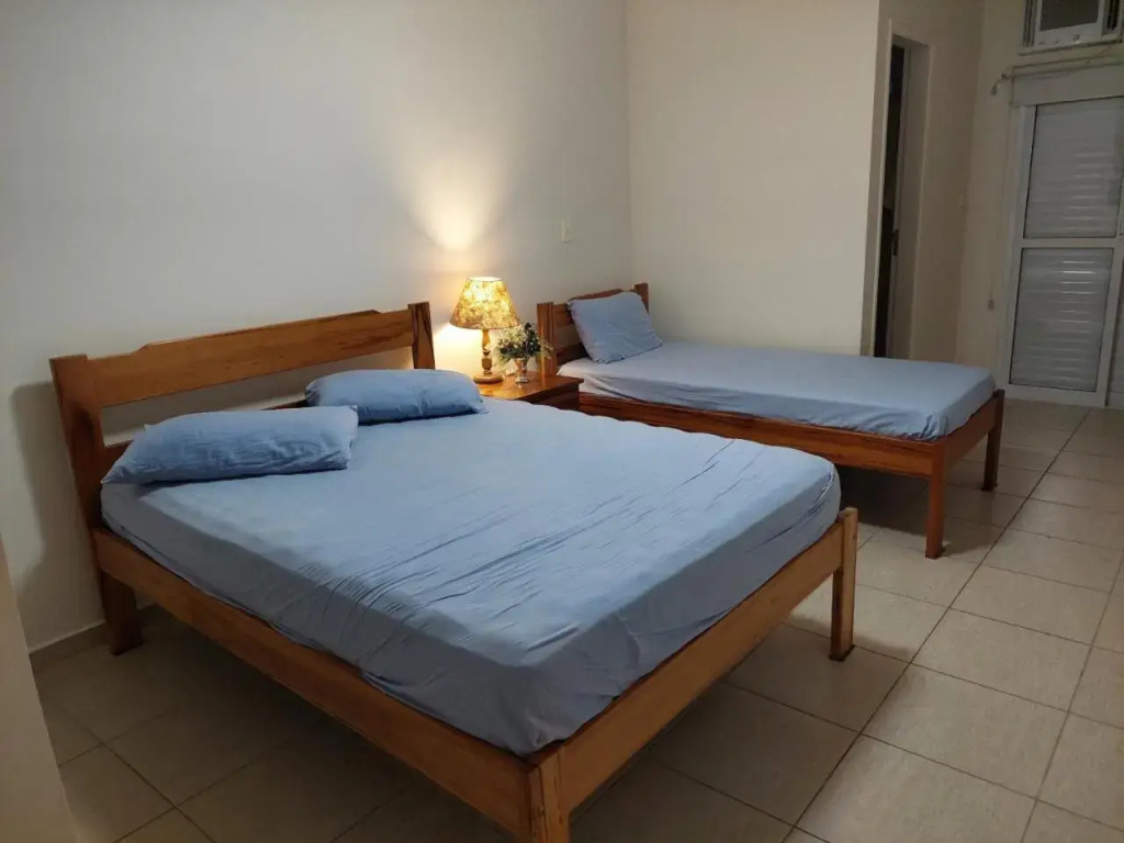 Apto 3 quartos Condominio Costa Atlantica-pé na areia-em Ubatuba,SP