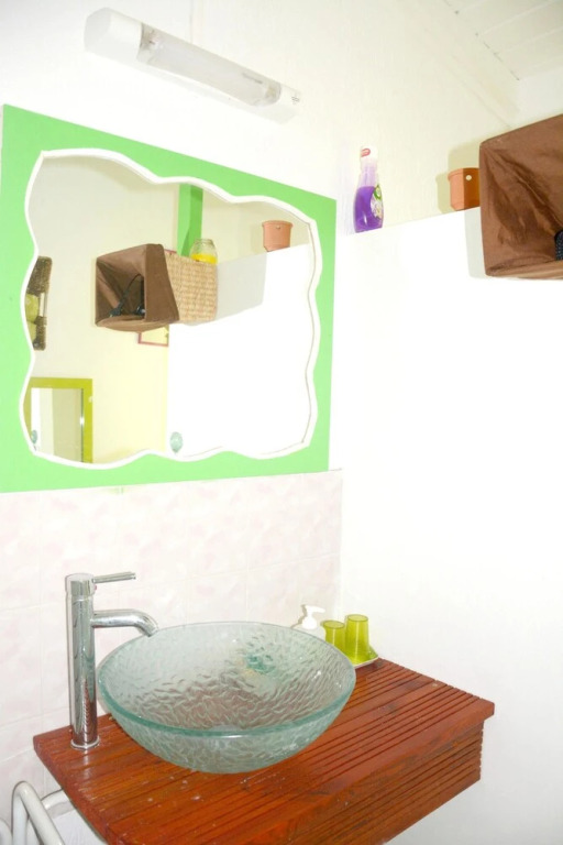 Bungalow With one Bedroom in Pointe-noire, With Furnished Garden and W