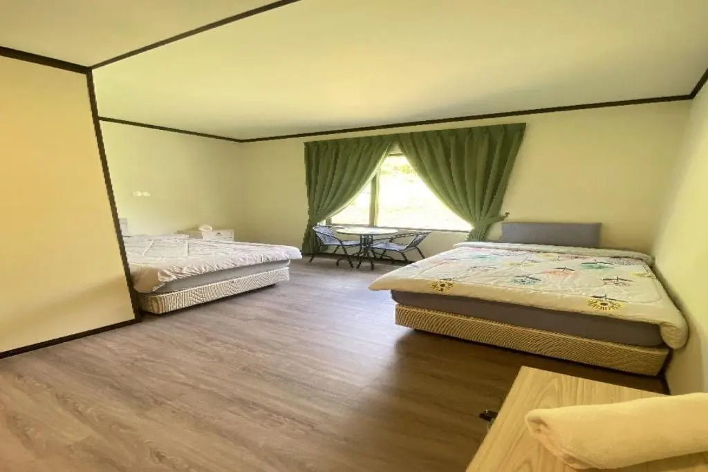 Oyo 90616 George Adventure Base