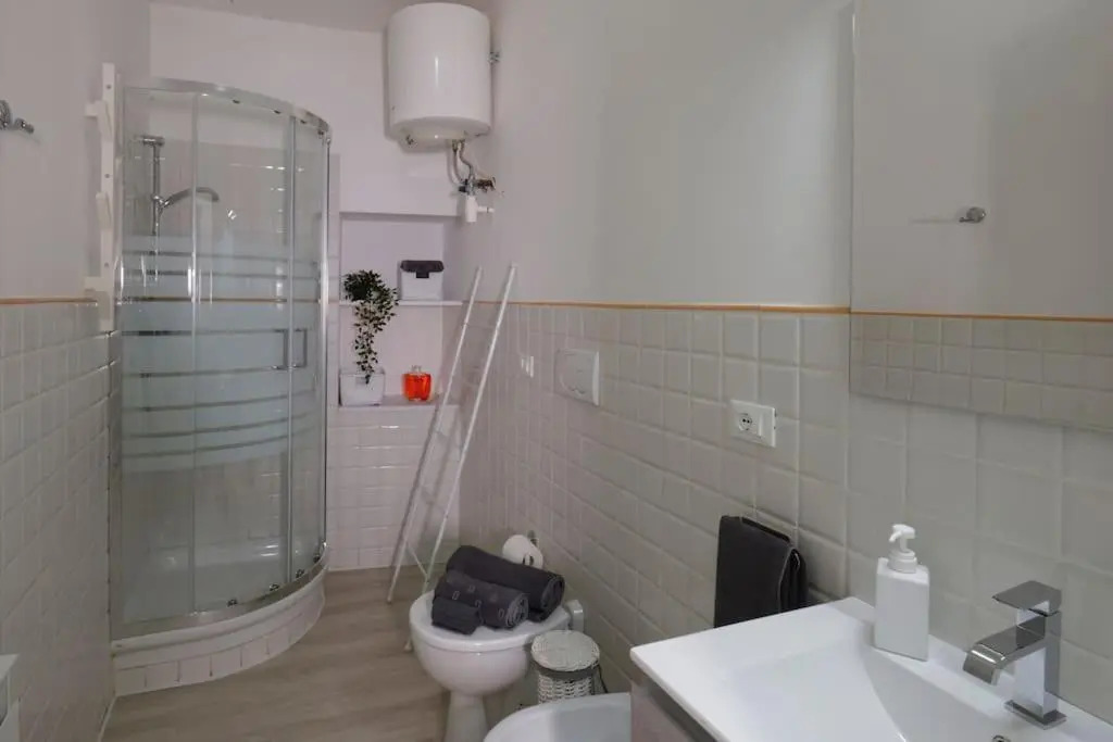 Suite In Centro Storico Porto Di Savona Spiagge