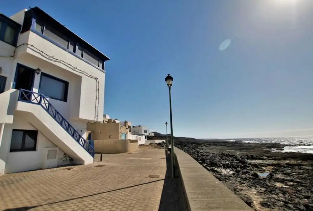 105072 -  House in La Santa