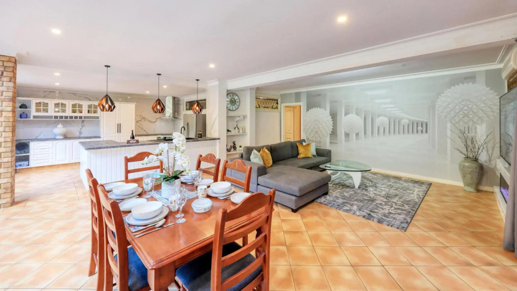 Mt Tamborine Stonehaven Manor