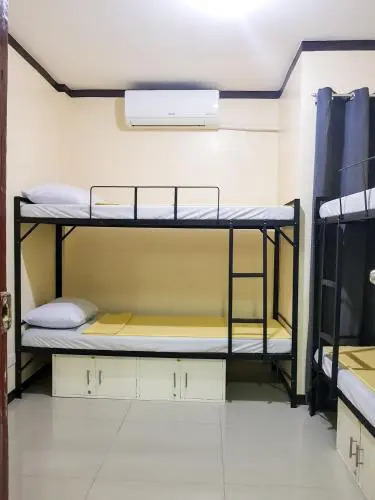 S&M Transient - Hostel