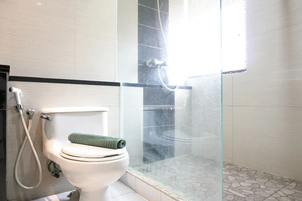 Best Location @ 3br Puri Garden Apartment by Travelio