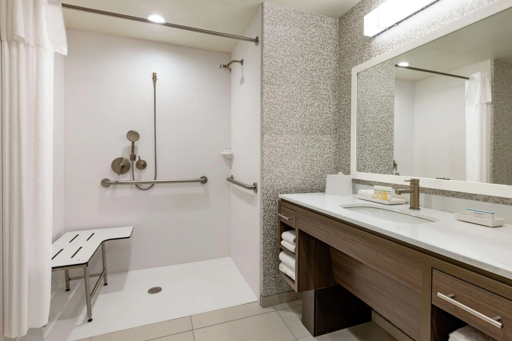 Home2 Suites by Hilton New Brunswick, NJ