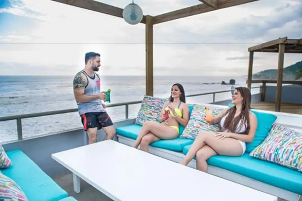 Blú Bar
