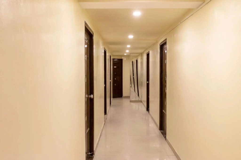OYO Flagship 2485 Hotel Kalash Inn