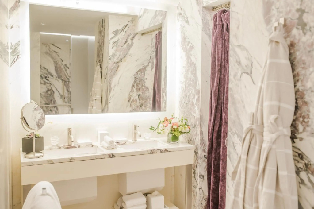 The Knickerbocker Hotel
