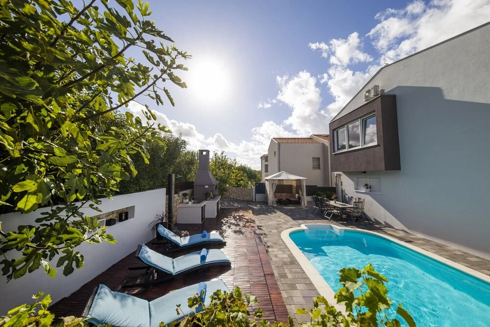 Villa Limona Close to Zadar Center sea View Private Pool Garden Near Beach