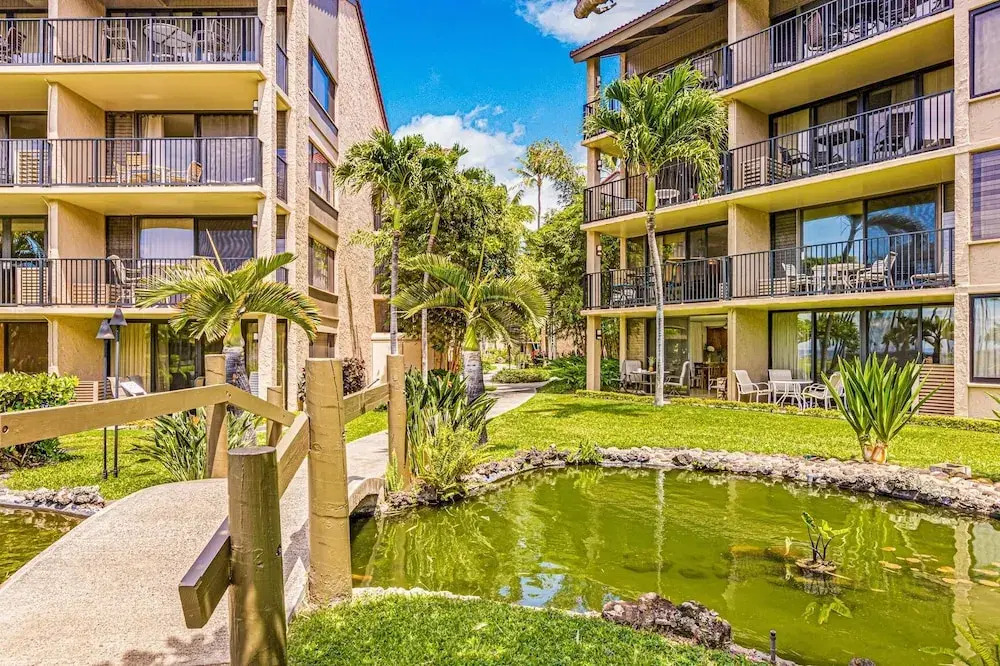 Papakea K406 OceanView 2 Bedroom/2 bath 2 Condo by RedAwning