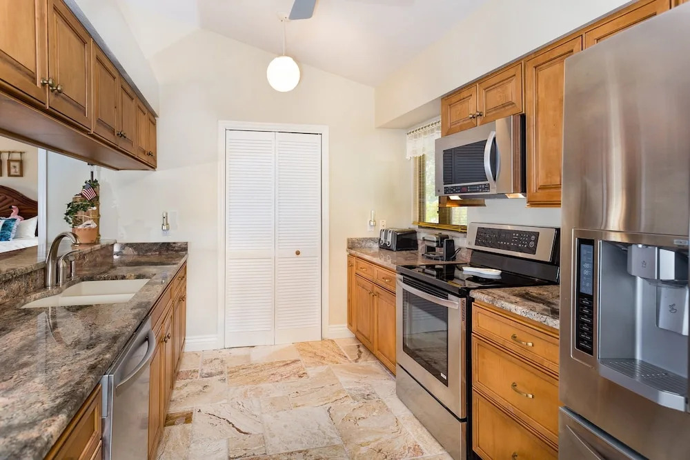 2464 Blind Pass Court