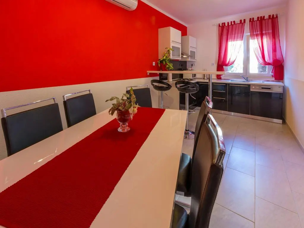 Apartments Lucija