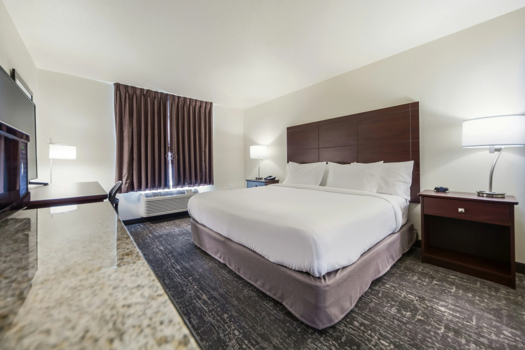 Cobblestone Inn & Suites - Holdrege