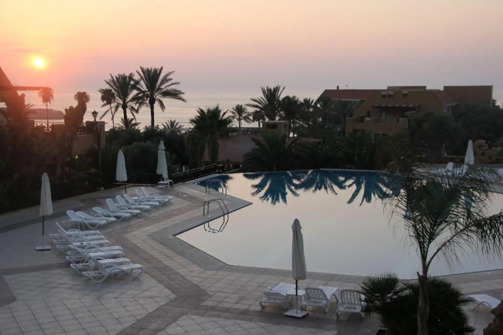 Jiyeh Marina Resort Hotel & Chalets