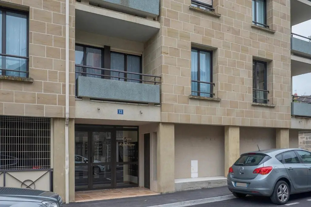 FIRMIN MARBEAU #13 - Espace citadin - 1 Chambre