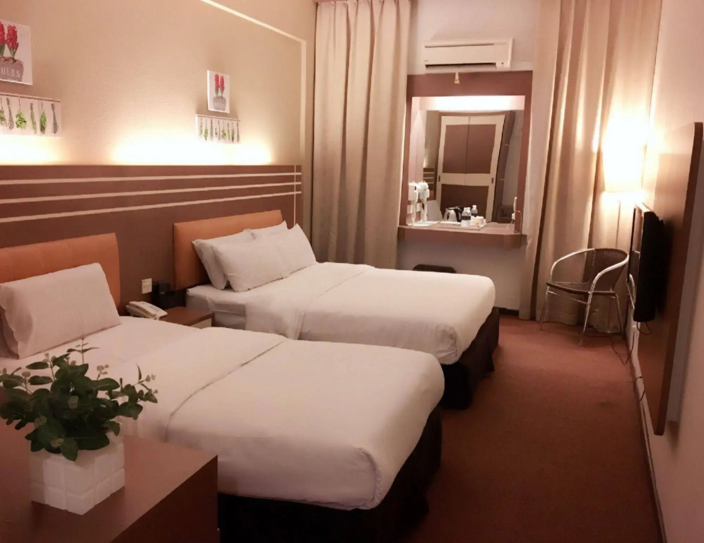 The Landmark Hotel