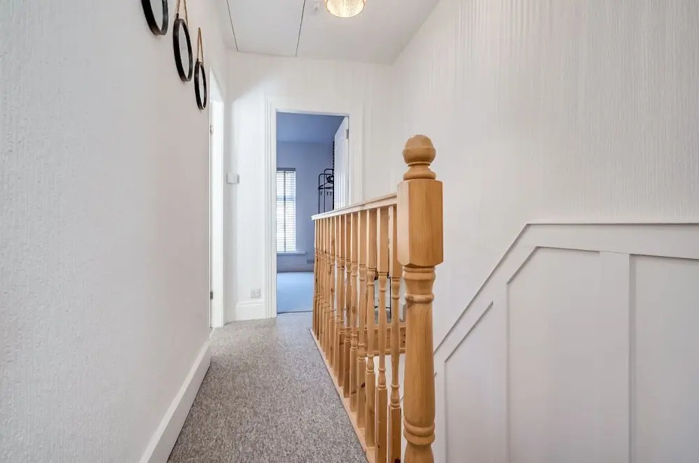 Central Belfast Apartments: Retro R&R