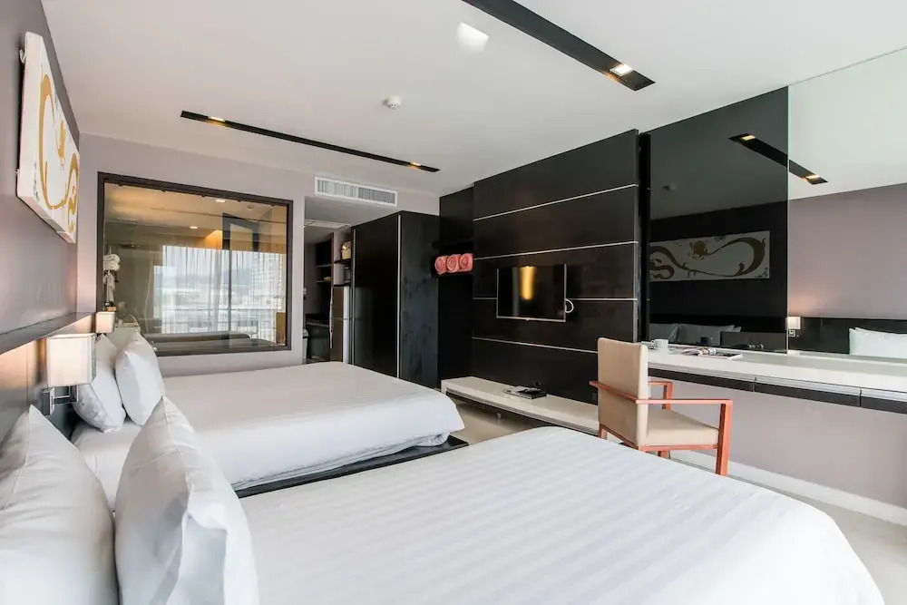 4616 - Studio With Balcony & Pool Near Patong Beach