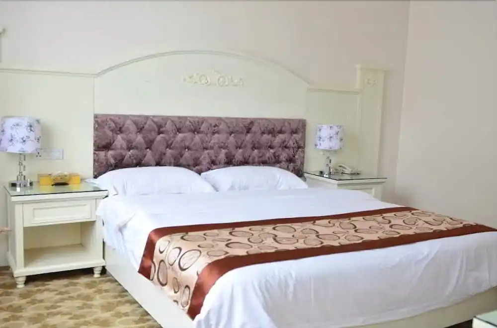 Yangshuo Tujia Sweetome Vacation Hotel