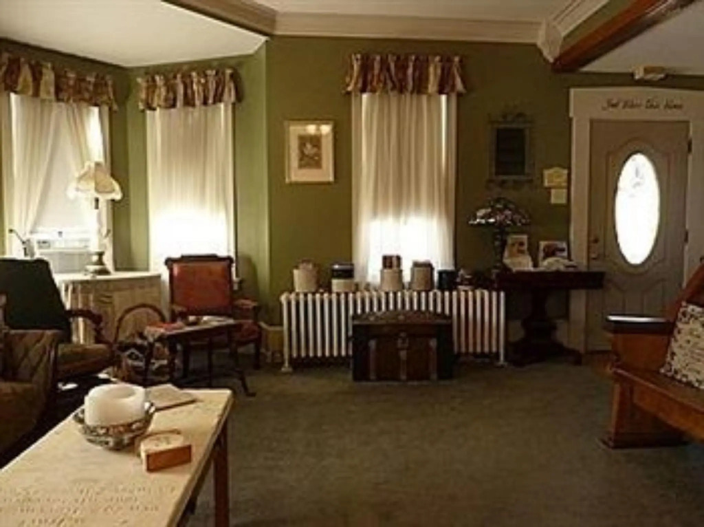Keller House