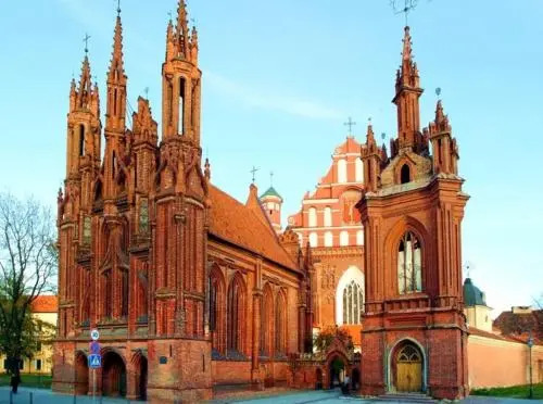 Cozy Apartment in Gothic Style House in the Heart of the Old Town